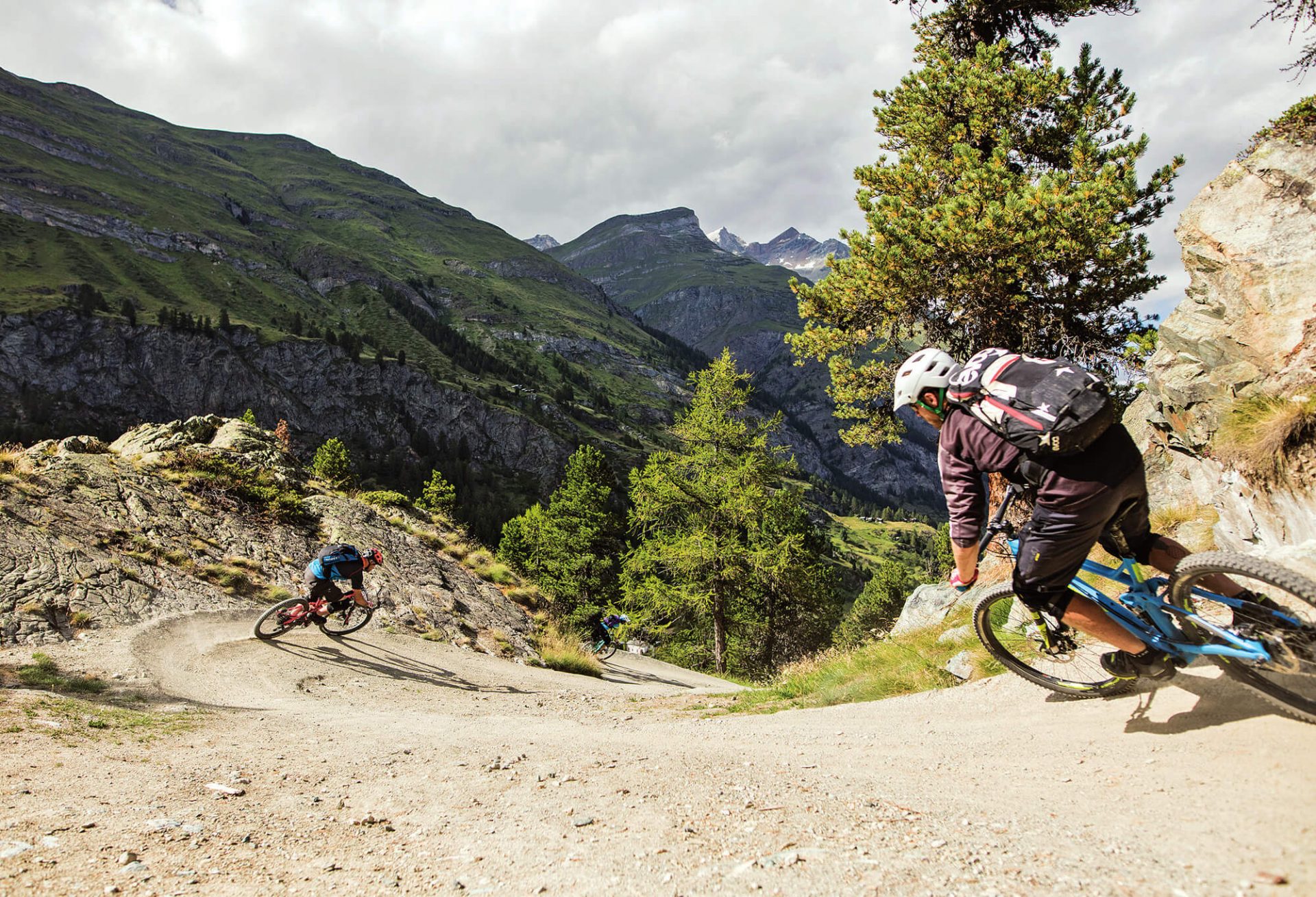 Mountain biking in Zermatt Biketrails around the Matterhorn
