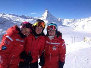 Ski school Zermatt with its ski instructors