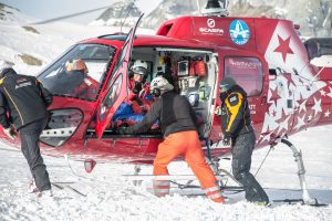 Air Zermatt im Einsatz bei Skiunfall