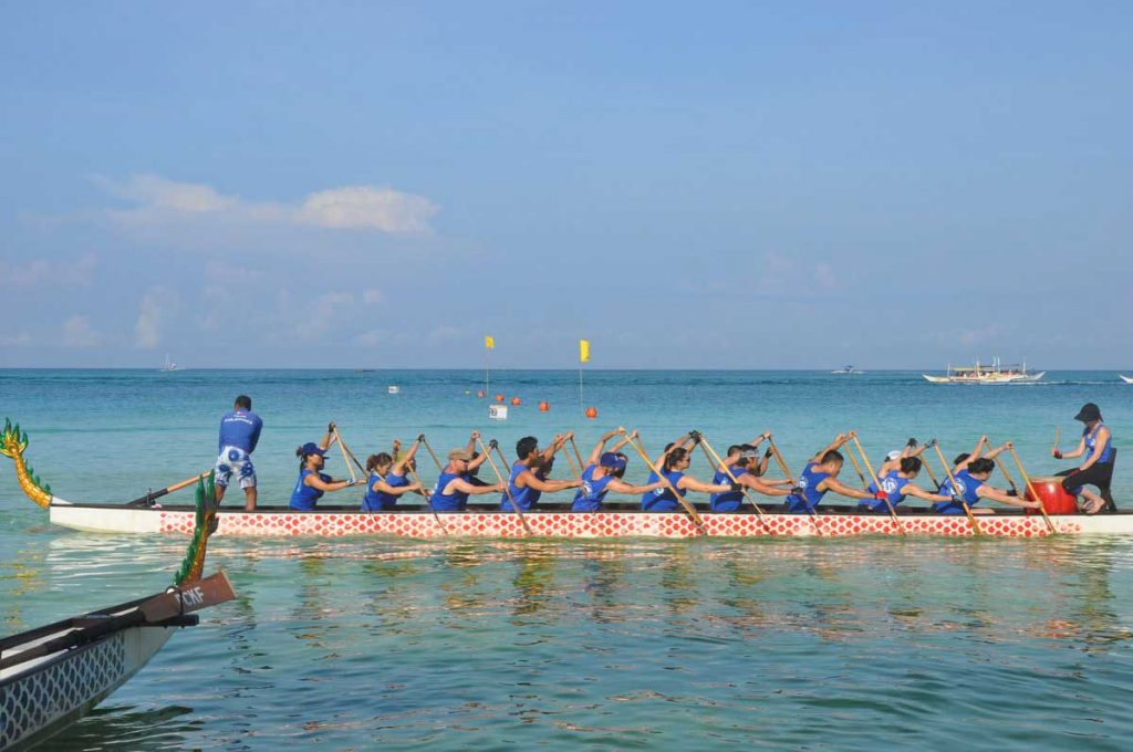 Dragonboating in the sea