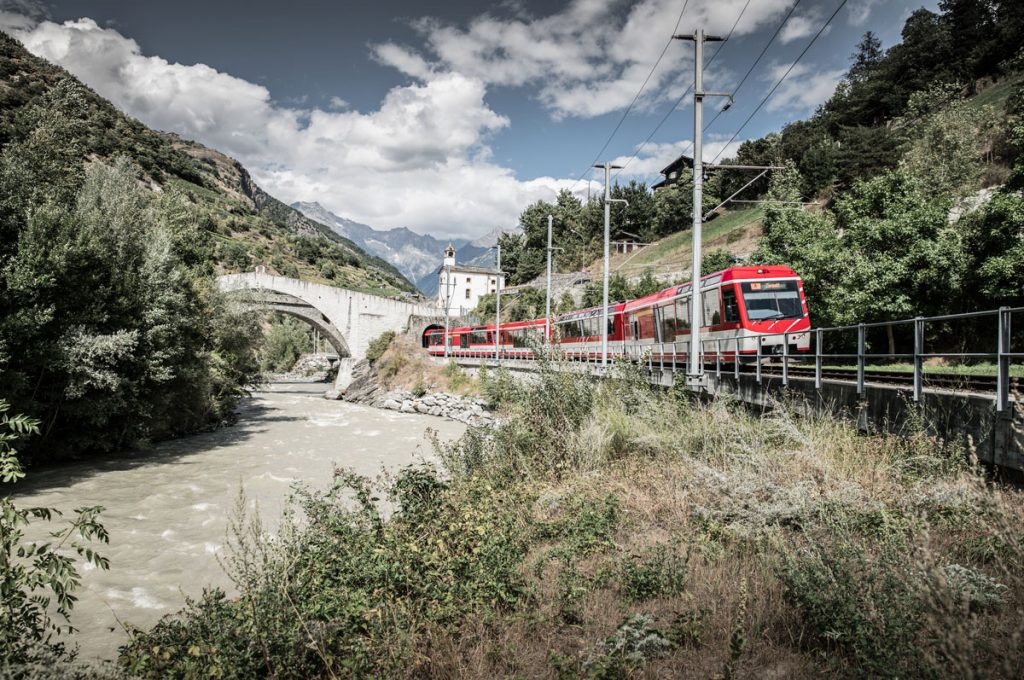 Matterhorn Gotthard train drives though the landscape