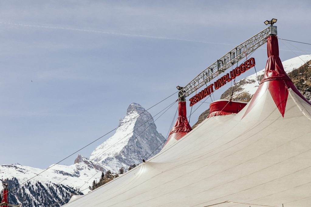 Aufbau Taste Village Zermatt Unplugged